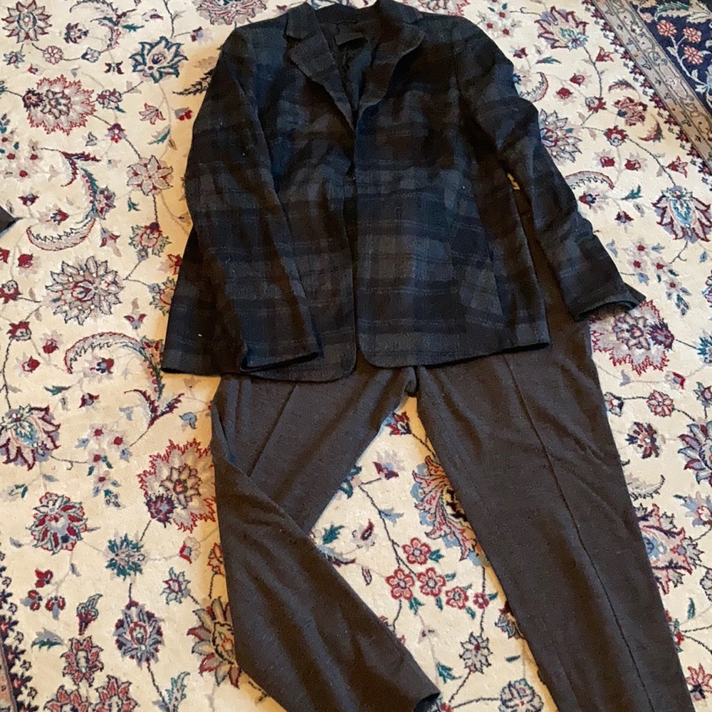 Akris jacket Pant combo